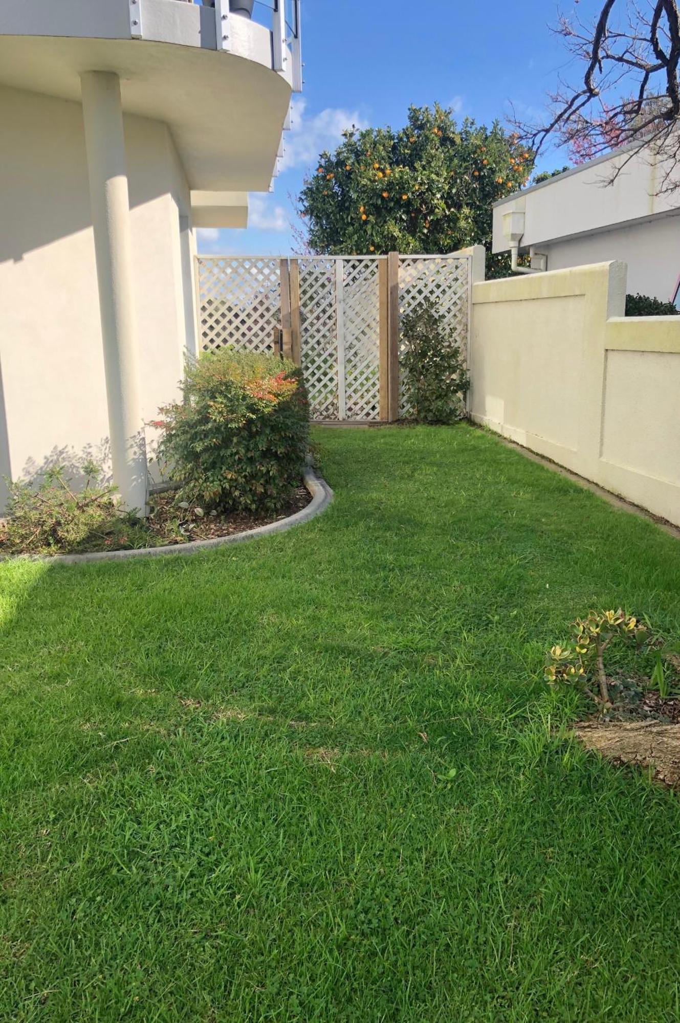 Hillcrest Two Apartment Whakatane Exterior photo